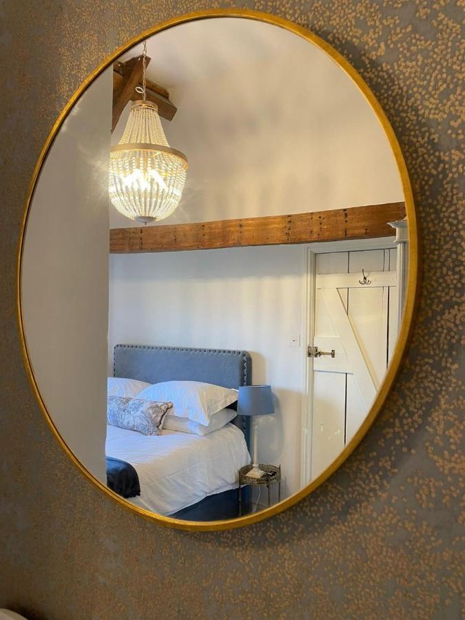Hebe Cottage - Idyllic And Homely With Attention To Detail Atworth Extérieur photo